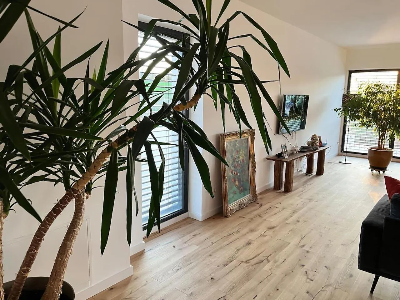 Villa Inviting 4-Bed House In Berdorf Luxemburg 0*,